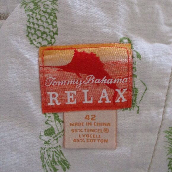 Tommy Bahama Relax Mens Oyster Cotton Blend 6-Pocket Cargo Short Pant - 42W - Picture 3 of 3